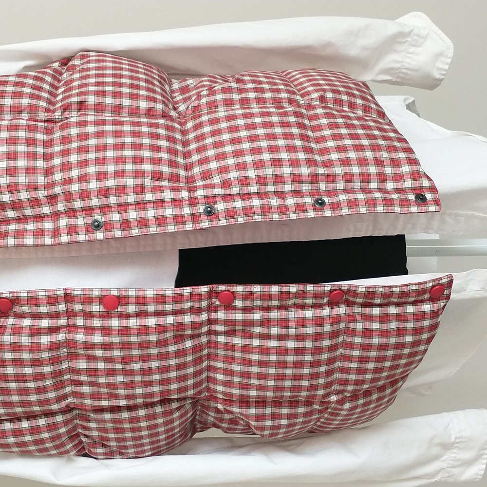 NWOT LANDS' END Red and White Checkered Puffer Vest. Size/ L - Picture 3 of 12
